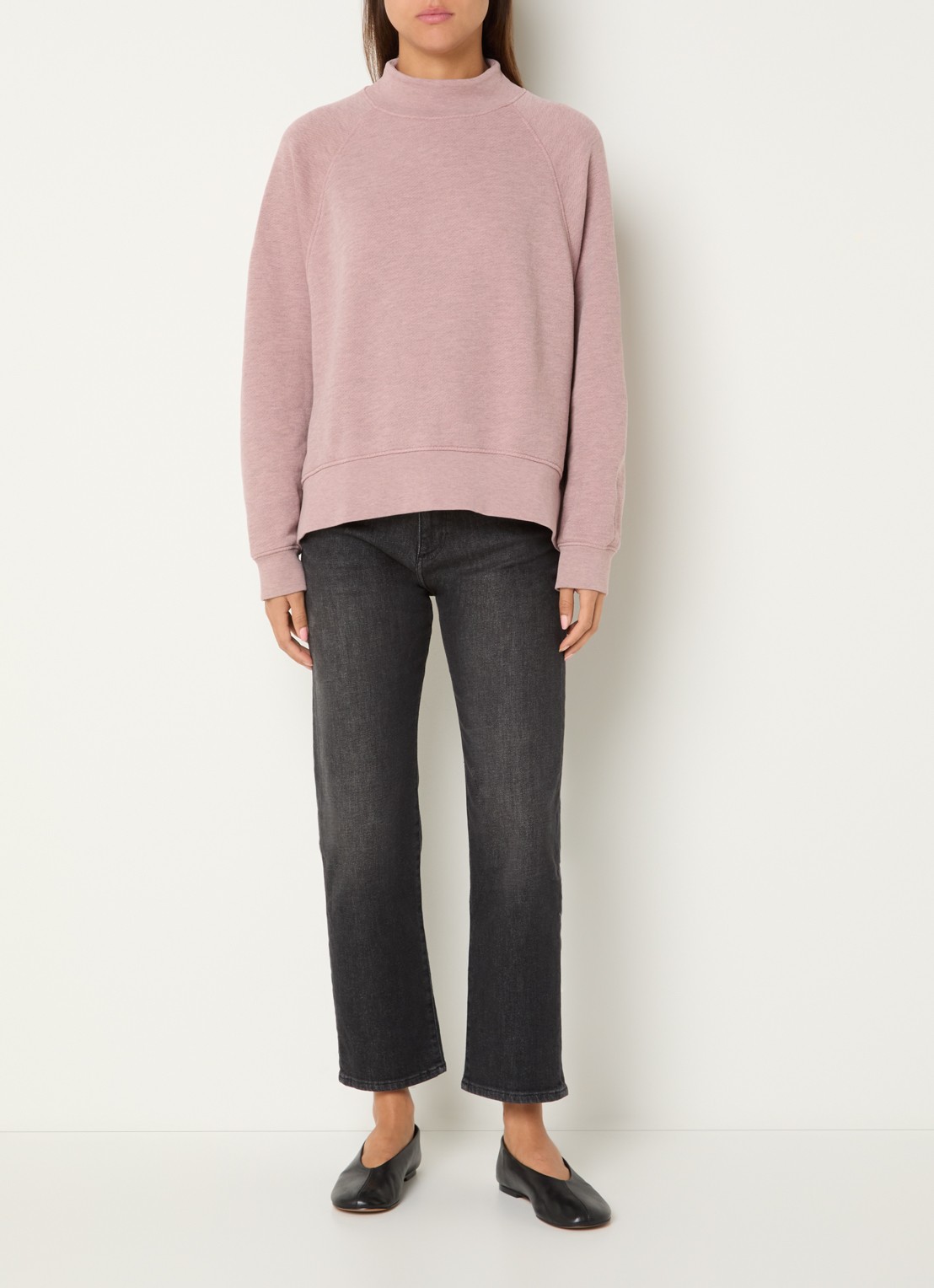 Sessùn Oliveira sweater met opstaande kraag - voorkant 2 roze