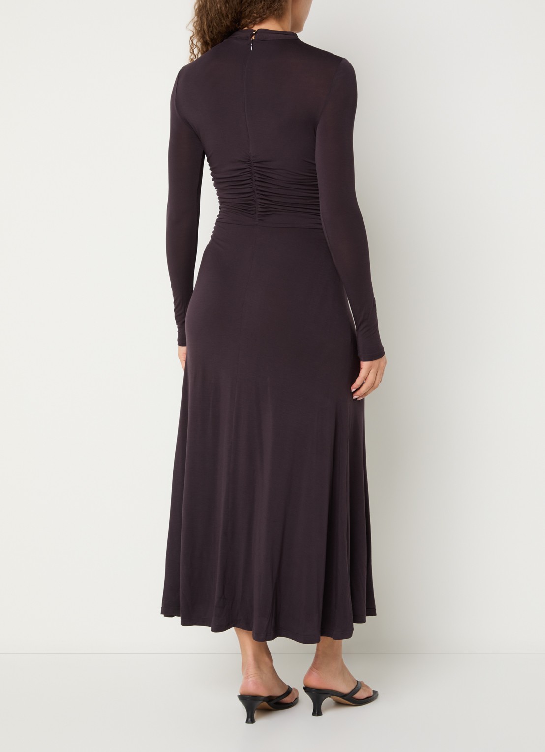 Sessùn Rita midi jurk met plooidetail - achterkant 3 aubergine