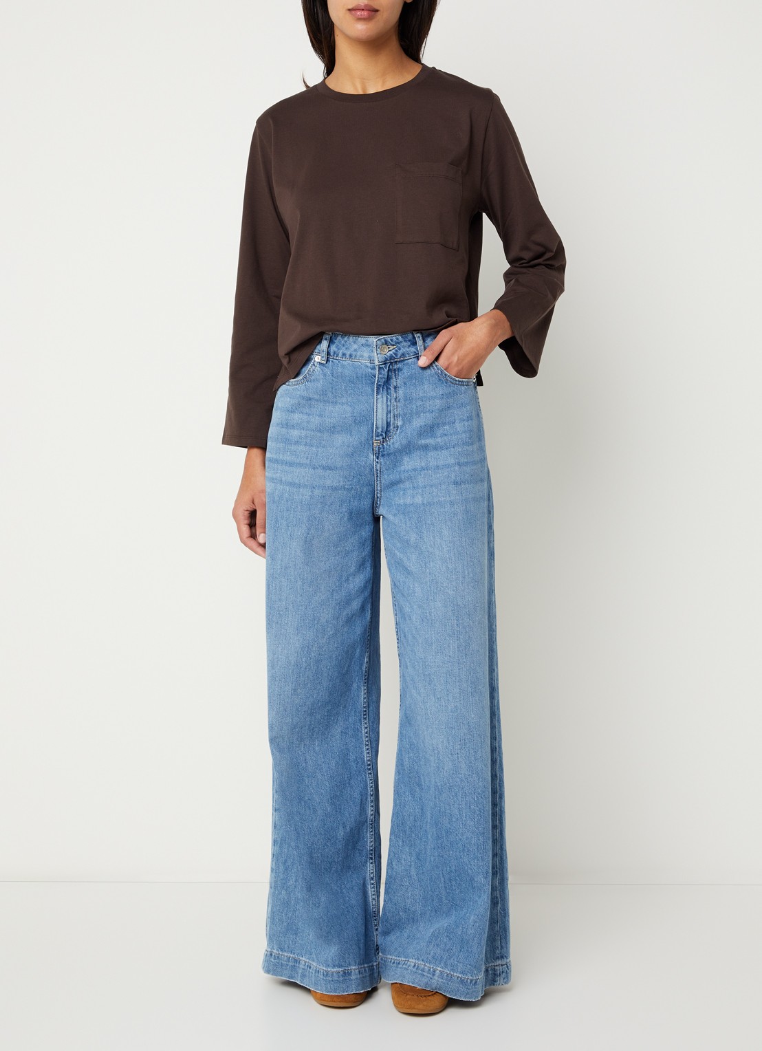 Sessùn Severiano long sleeve met ronde hals - voorkant 4 donkerbruin