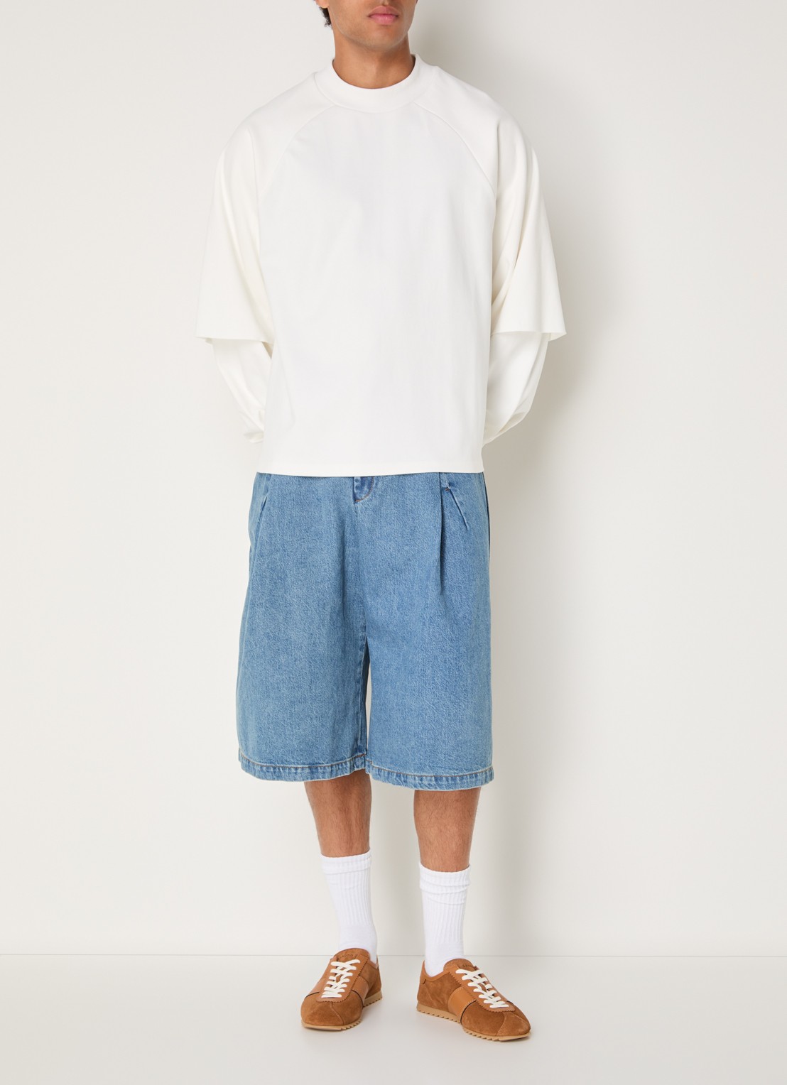 Seventh Raglan sweater met ronde hals - voorkant 2 gebroken wit