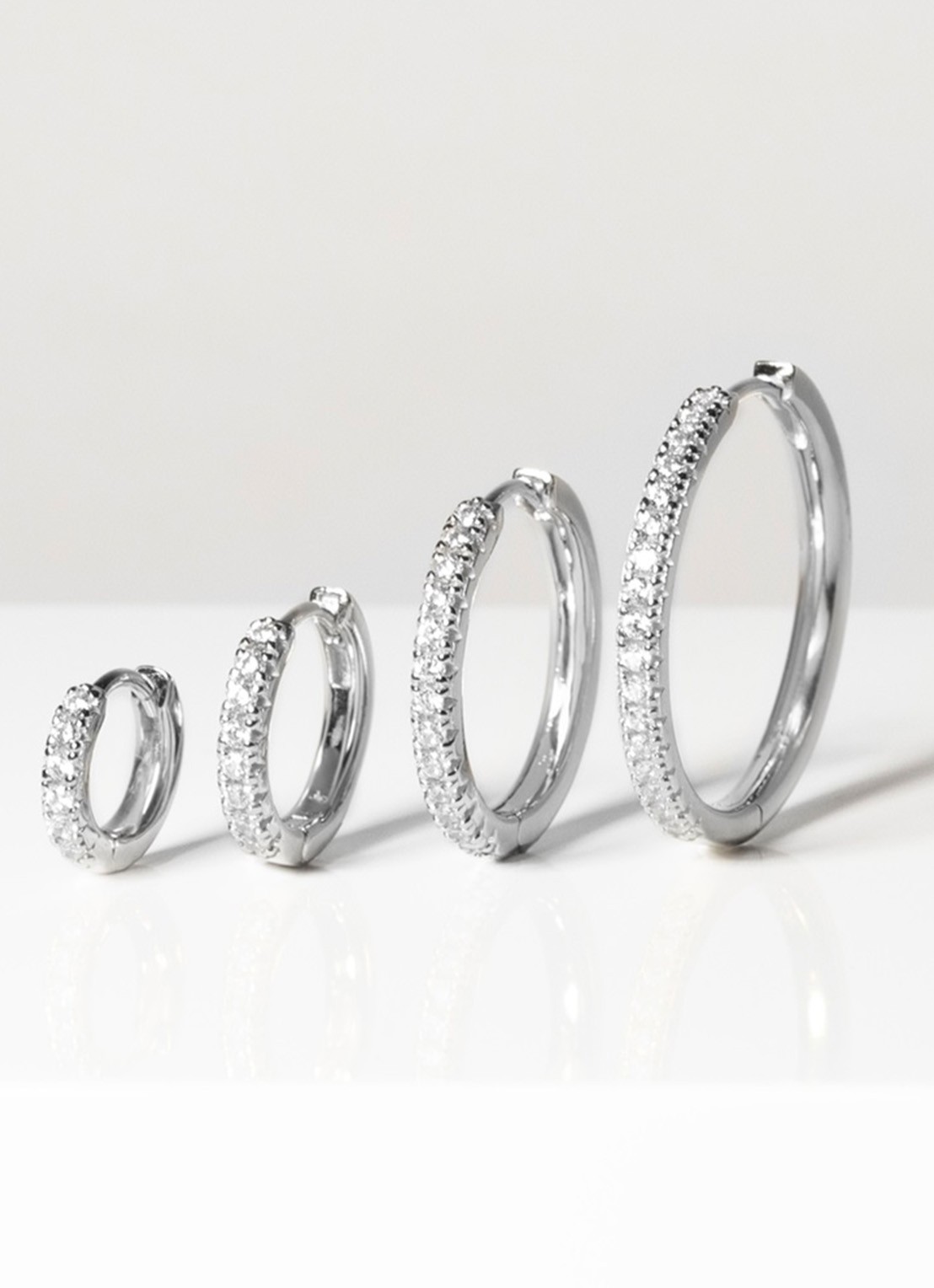 Sif Jakobs Ellera oorringen van zilver  - detail 3 zilver