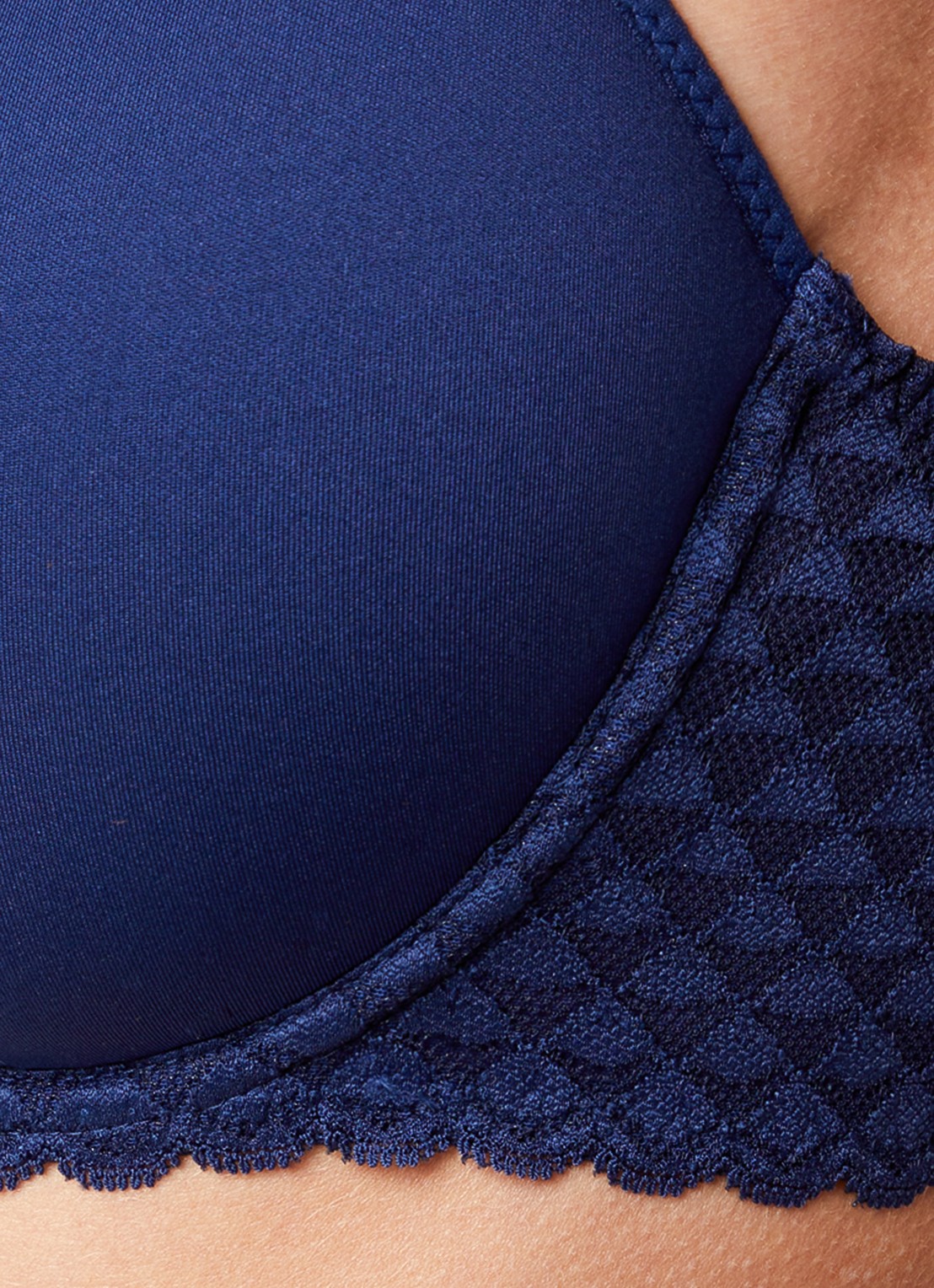 Simone Pérèle Subtile voorgevormde beugel bh met kant - detail 4 donkerblauw
