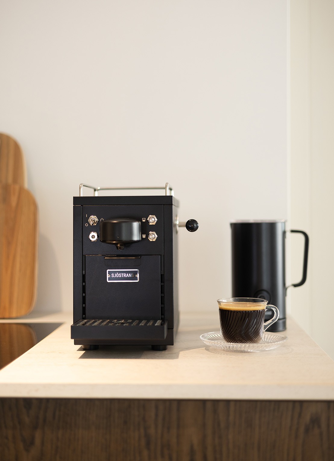 Sjöstrand The Original espressomachine M1-BL-EU-A - detail 7 zwart