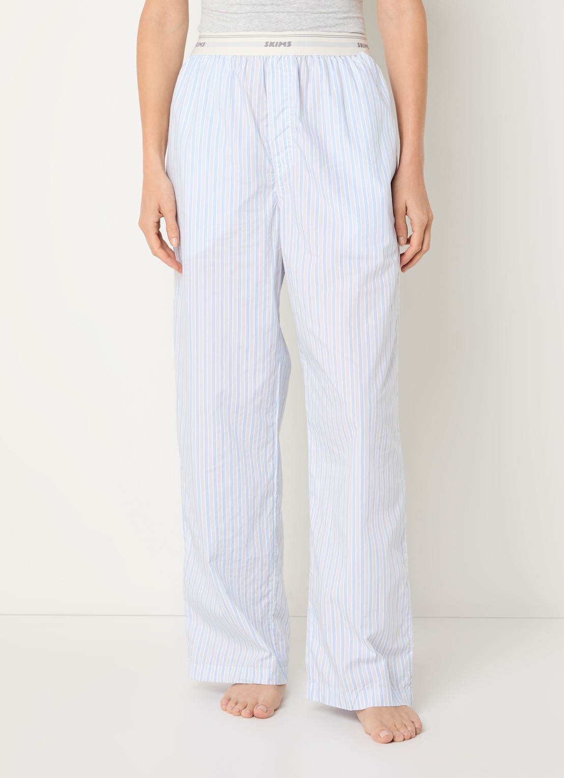 SKIMS Coton Poplin loungebroek met logoband - detail 7 blauw