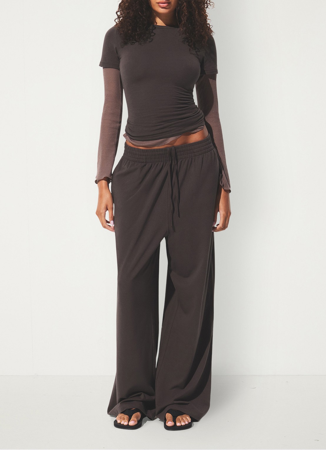 SKIMS Cotton Jersey cropped T-shirt met ronde hals - voorkant 2 iron
