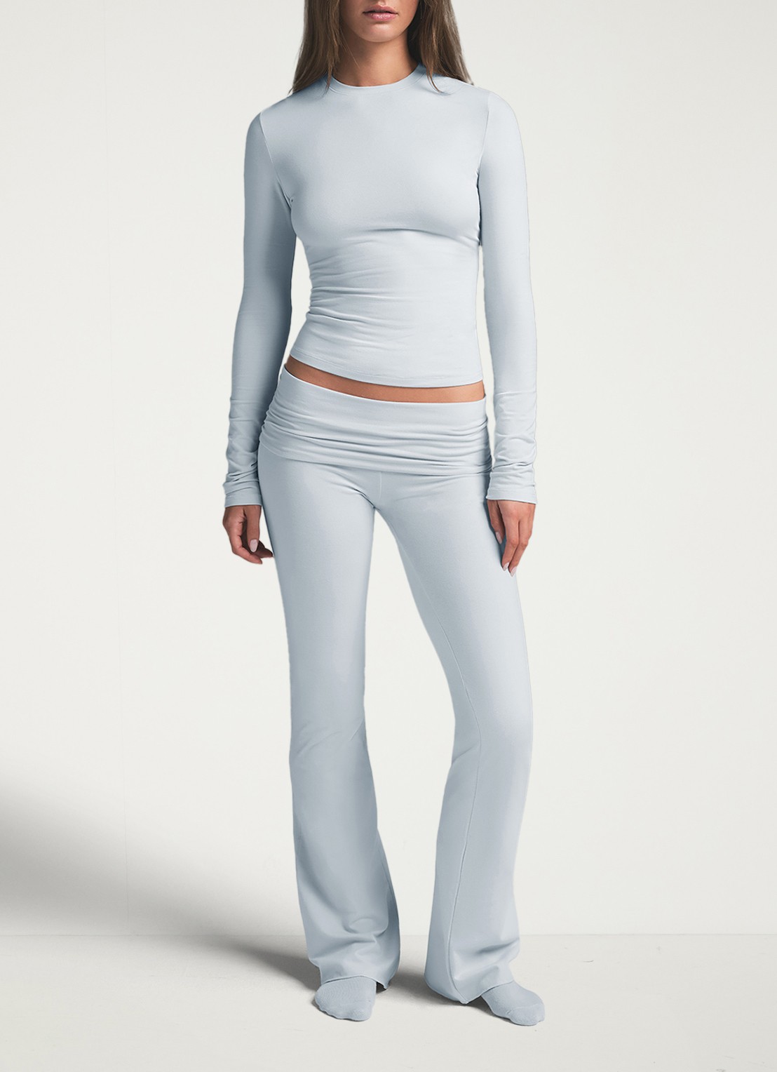 SKIMS Cotton Jersey longsleeve met ronde hals - detail lichtblauw
