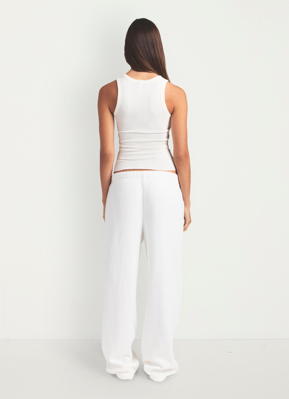 SKIMS Cotton Rib tanktop met ronde hals - achterkant 5 marble