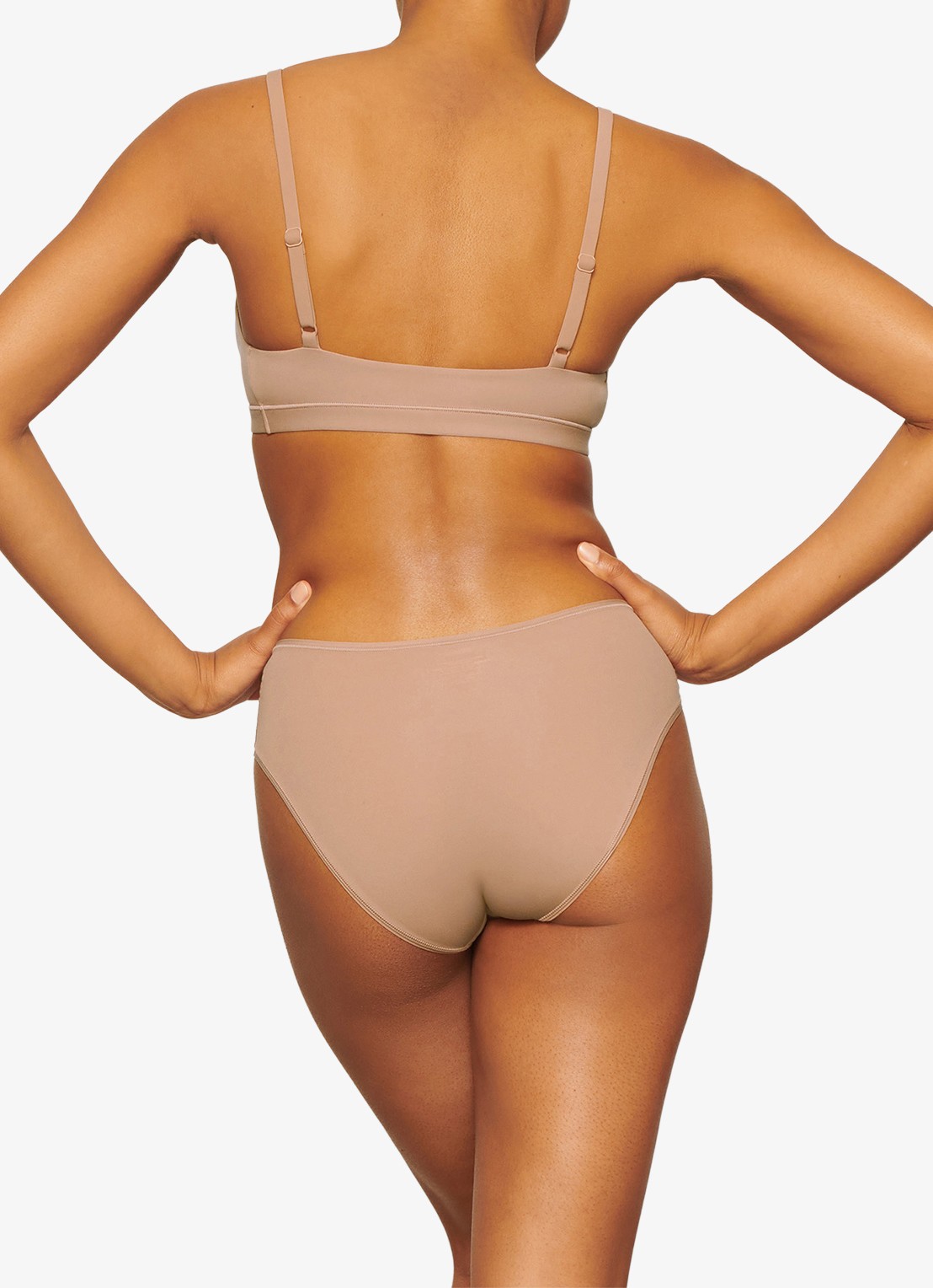 SKIMS Fits Everybody slip - achterkant beige