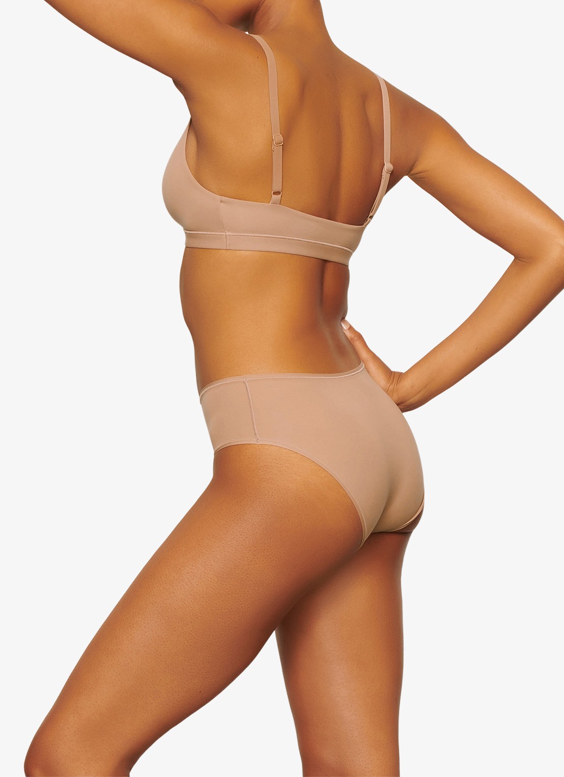 SKIMS Fits Everybody slip - detail 4 beige
