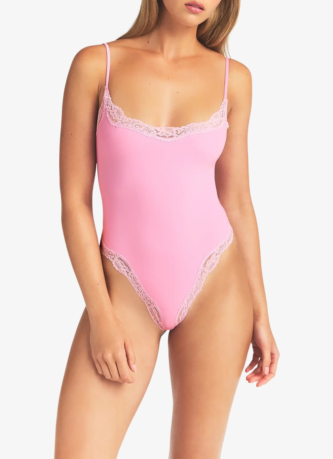 SKIMS Fits Everybody stringbody met details van kant  - detail 9 roze