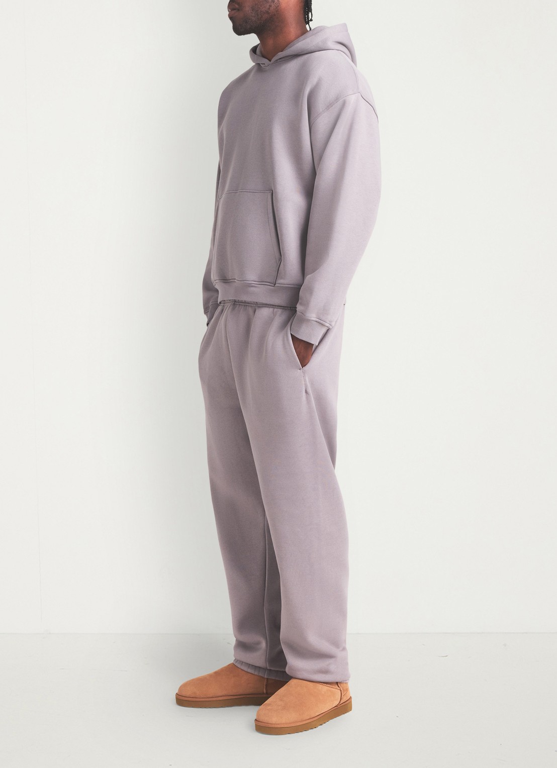 SKIMS Fleece Lounge joggingsbroek met steekzakken - detail 4 shadow