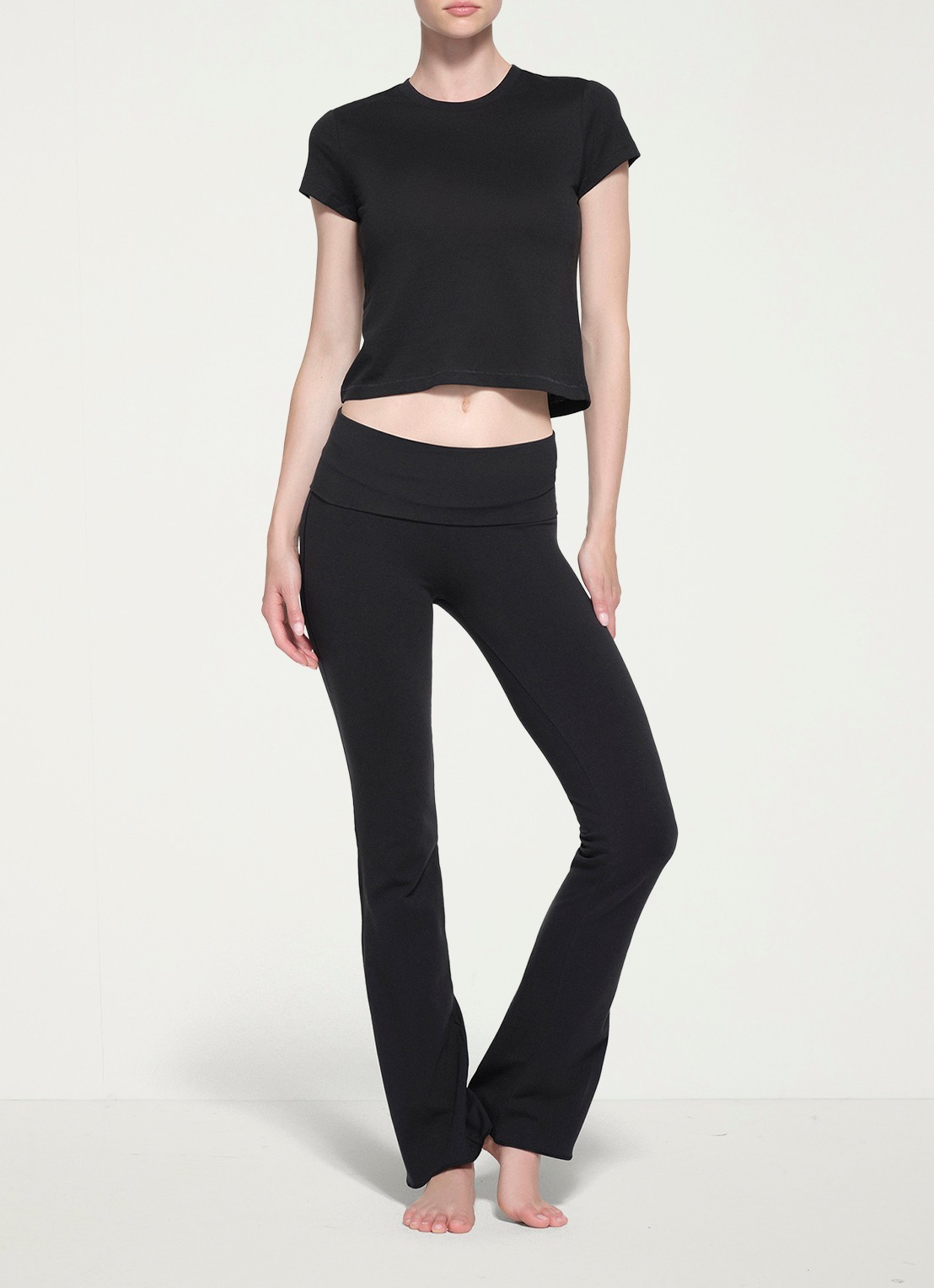 SKIMS Relaxed Tees T-shirt met ronde hals - detail 2 zwart