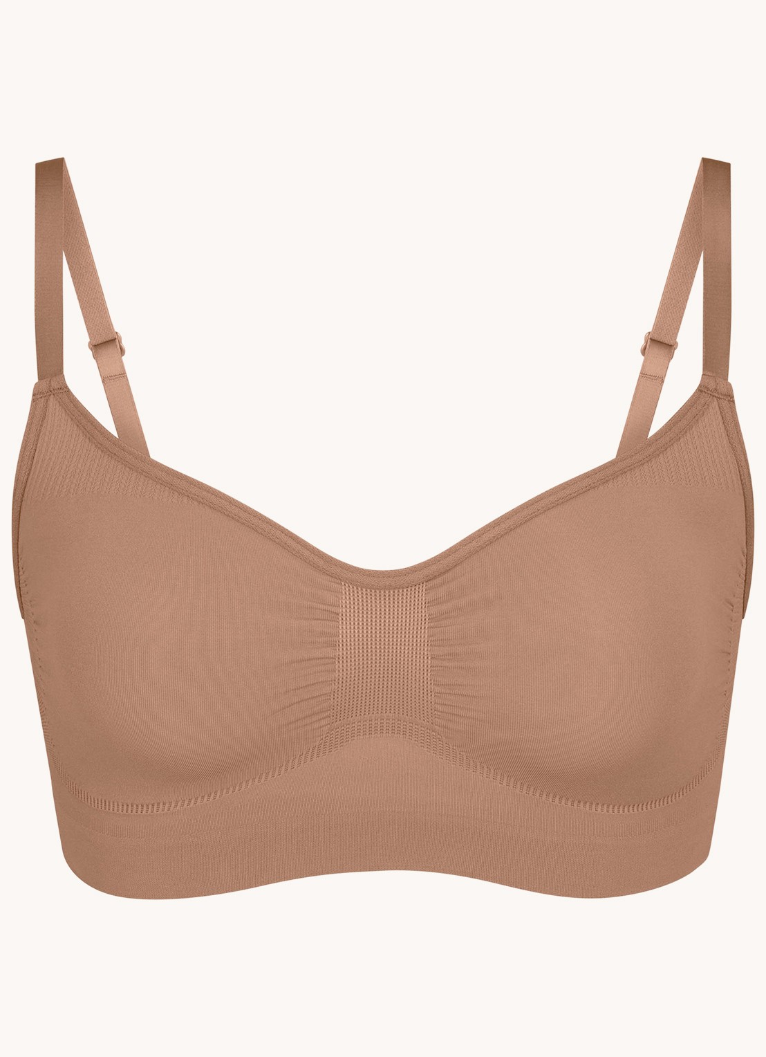 SKIMS Seamless Sculpt bralette met plooidetail - voorkant 2 lichtbruin