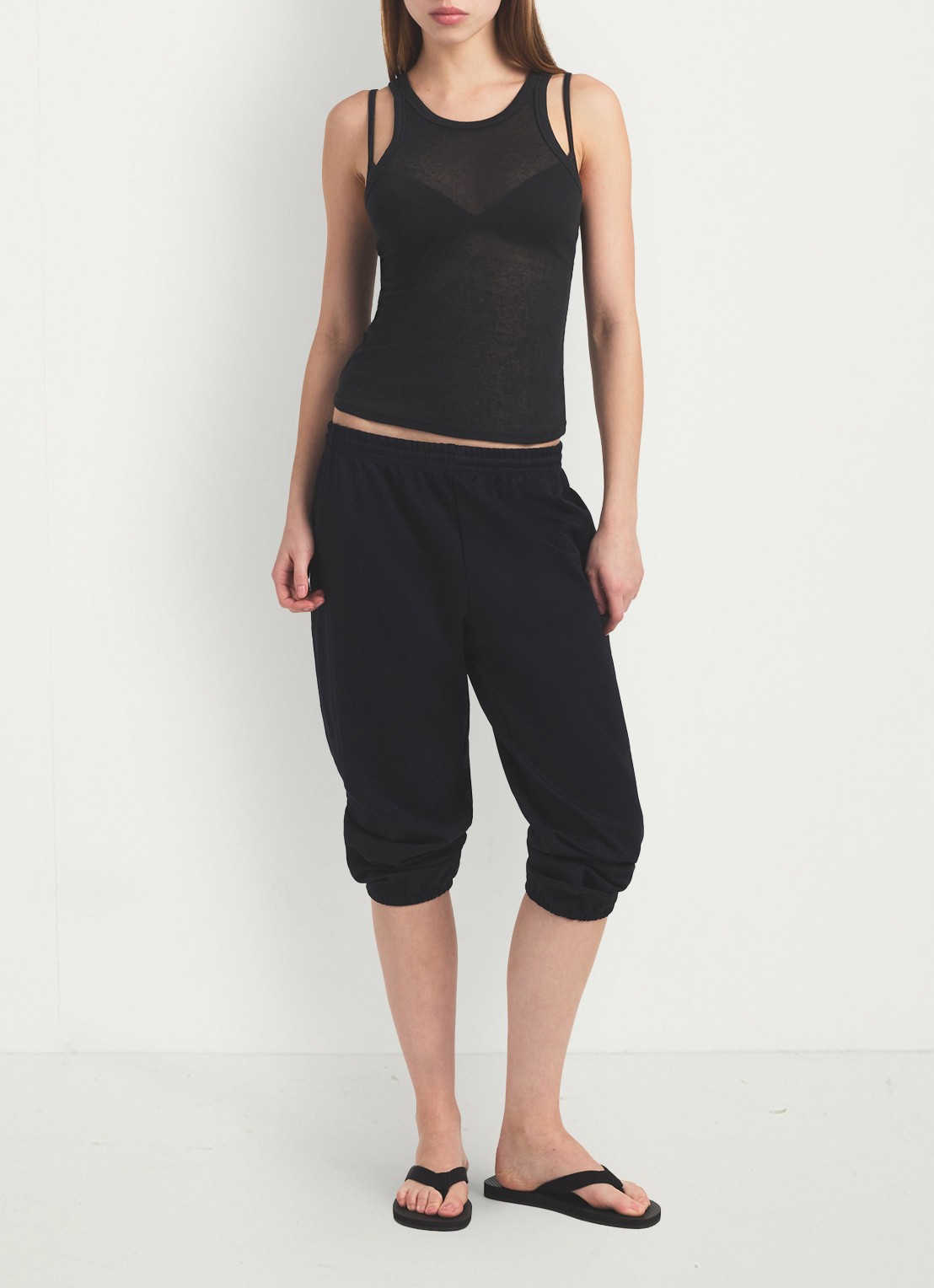 SKIMS Semi-transparante tanktop met ribstructuur - voorkant 4 zwart