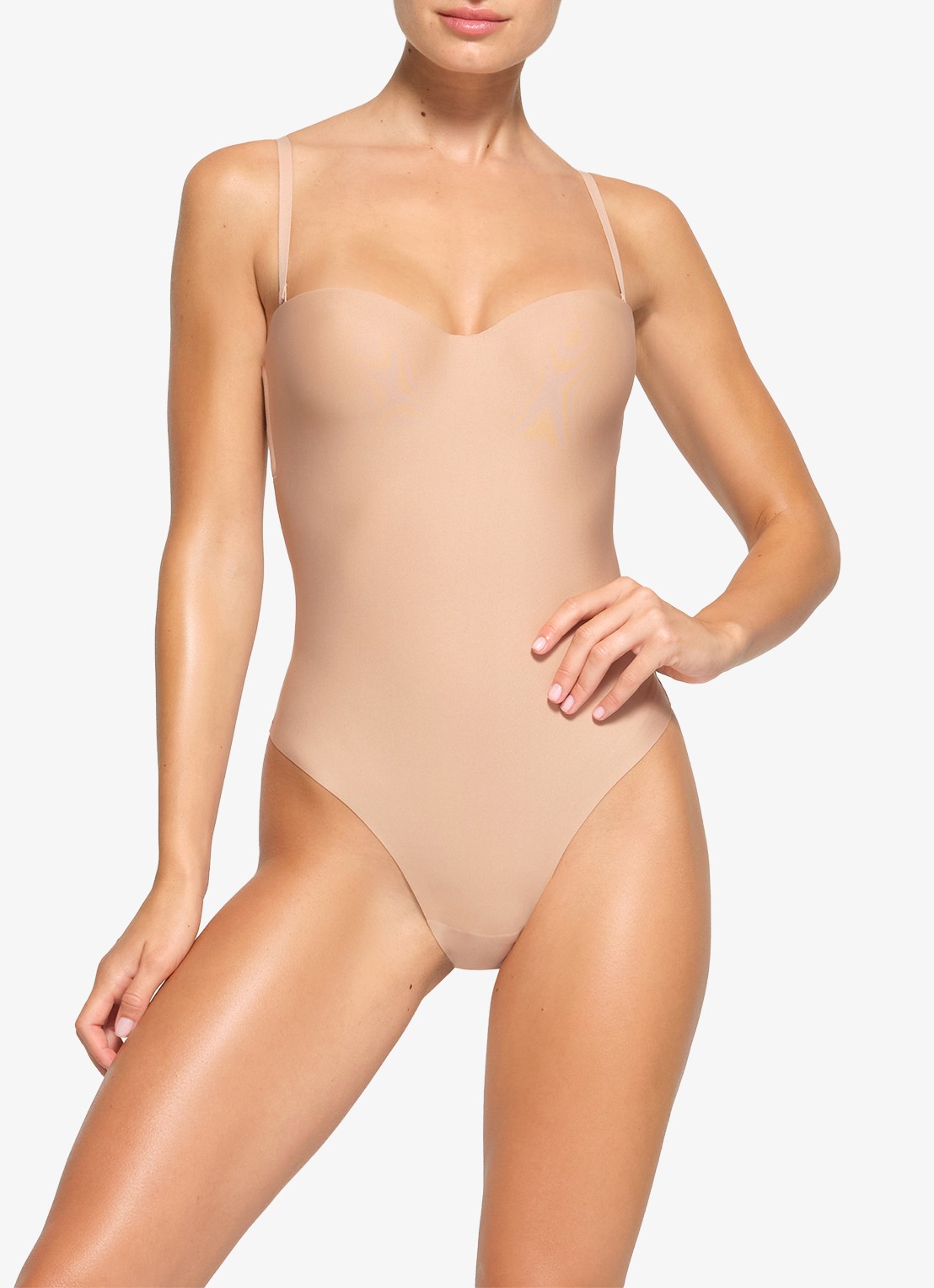 SKIMS Skims Body corrigerende stringbody met beugel - detail beige