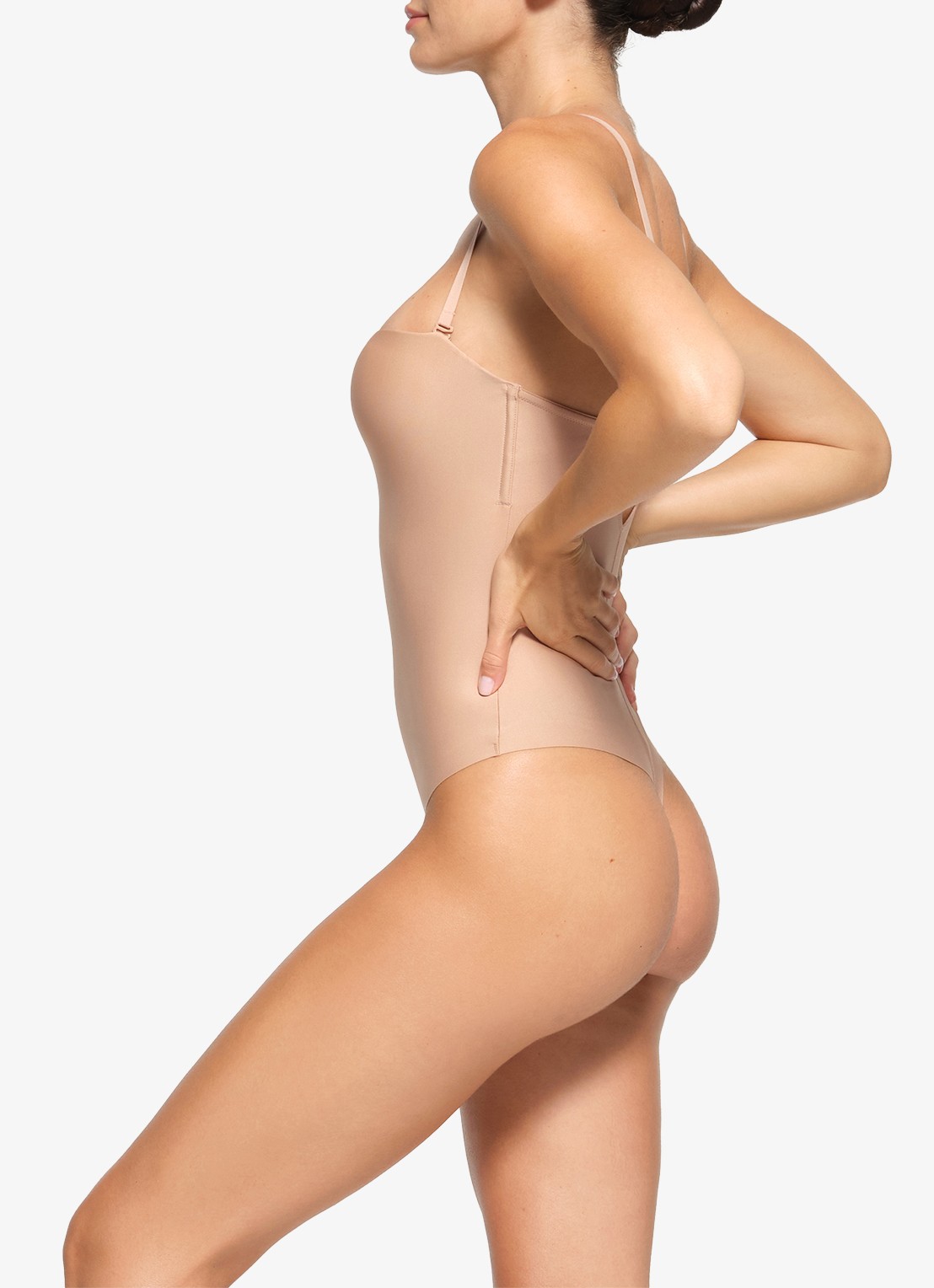 SKIMS Skims Body corrigerende stringbody met beugel - detail 2 beige