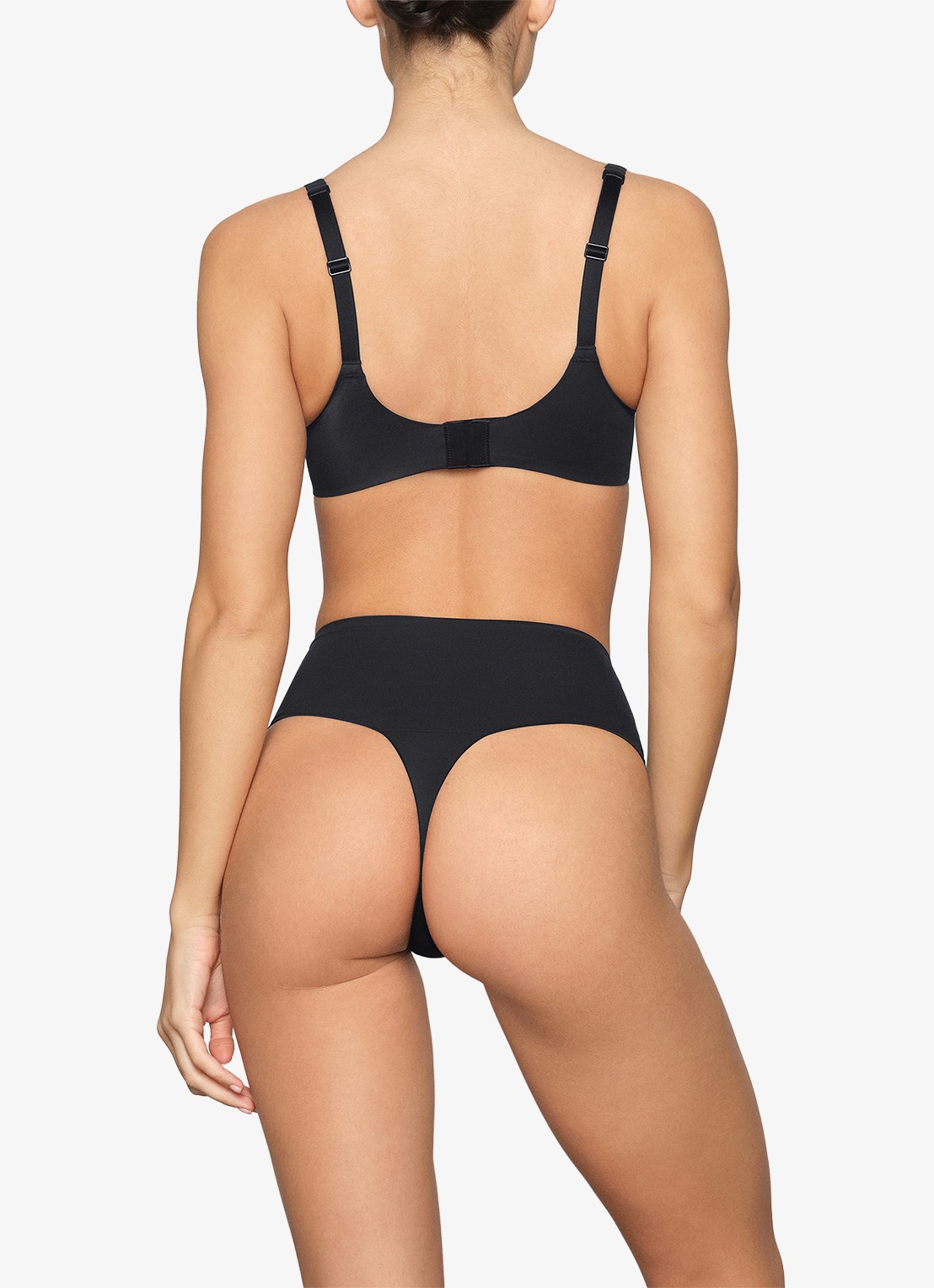 SKIMS Smoothing Intimates full coverage bh - achterkant zwart