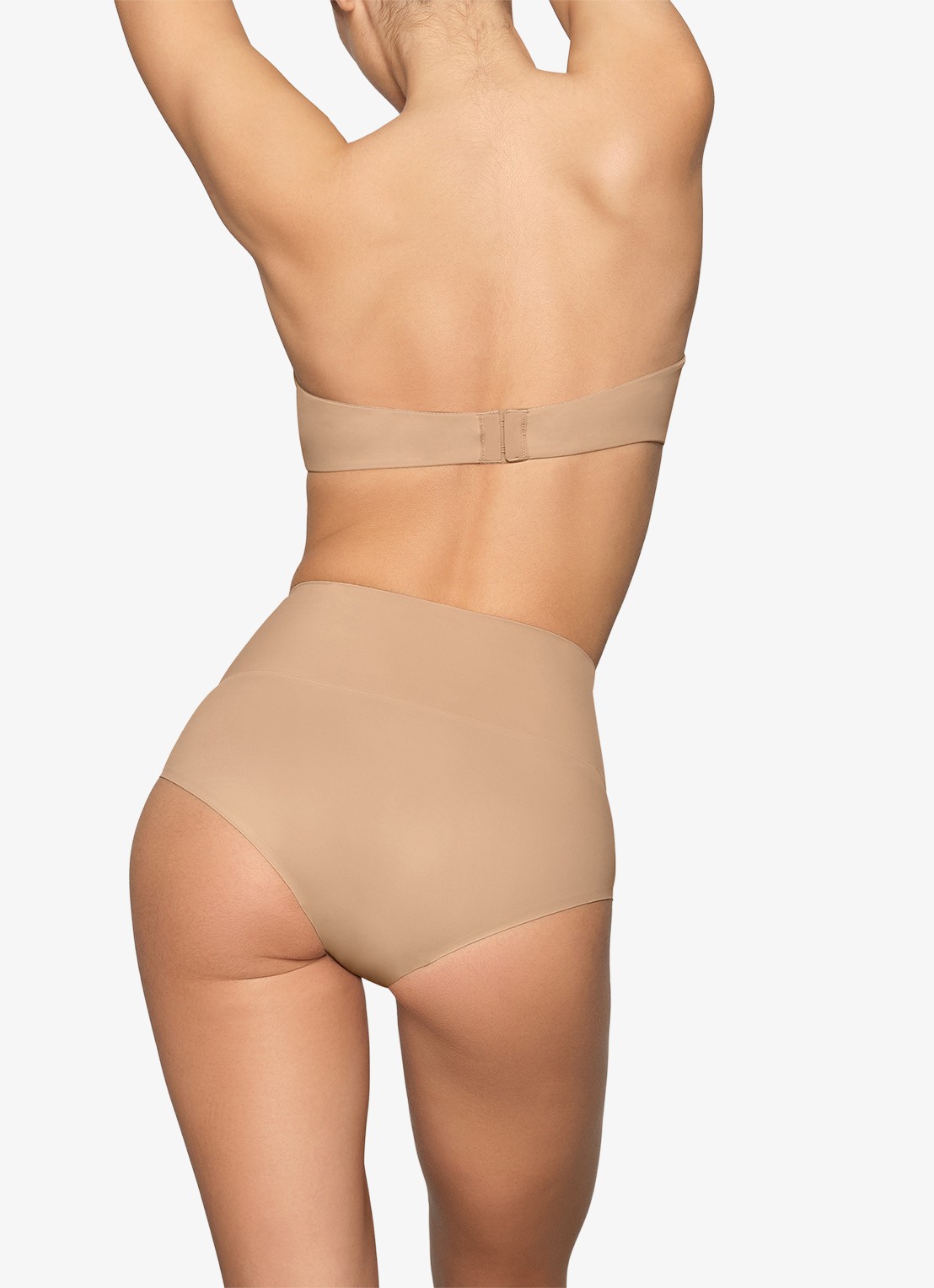 SKIMS Smoothing Intimates high waisted slip - achterkant 4 beige