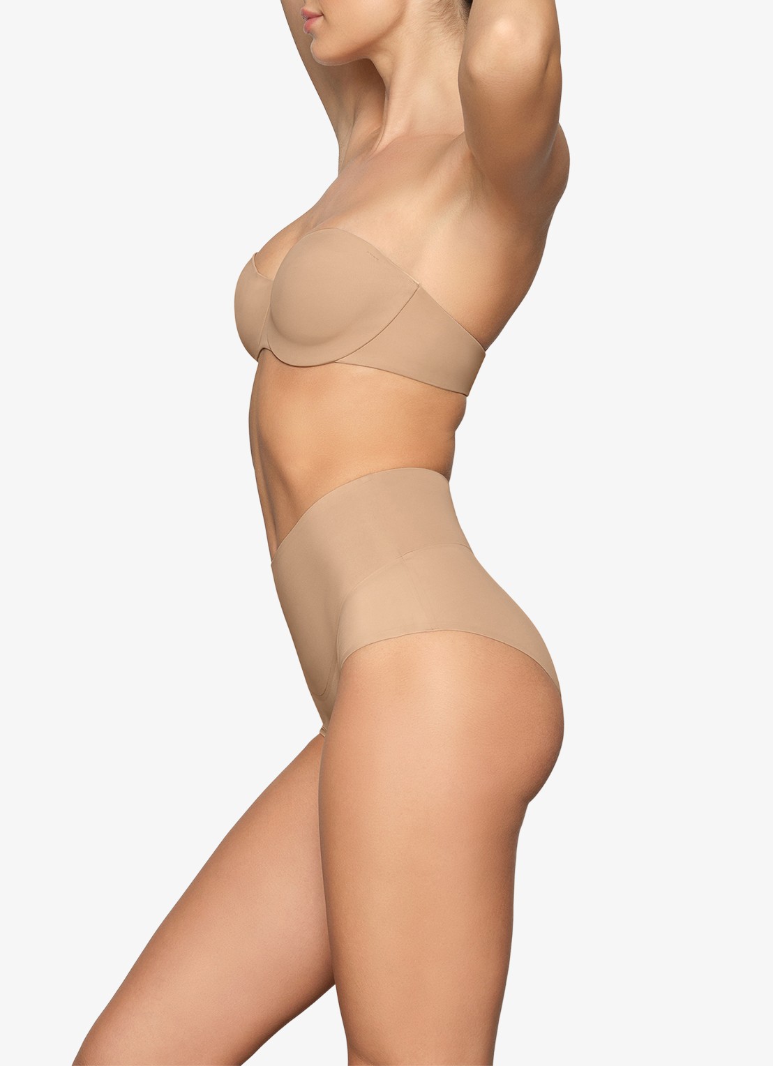 SKIMS Smoothing Intimates high waisted slip - detail 3 beige