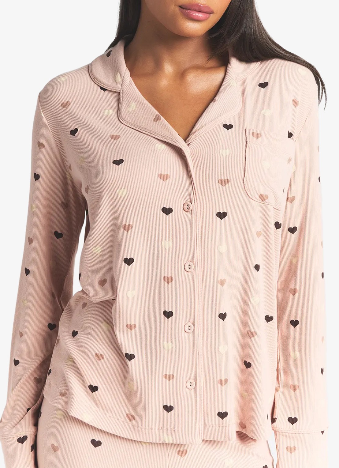 SKIMS Soft Lounge pyjamaset met print - detail 4 mica mini heart halfdrop