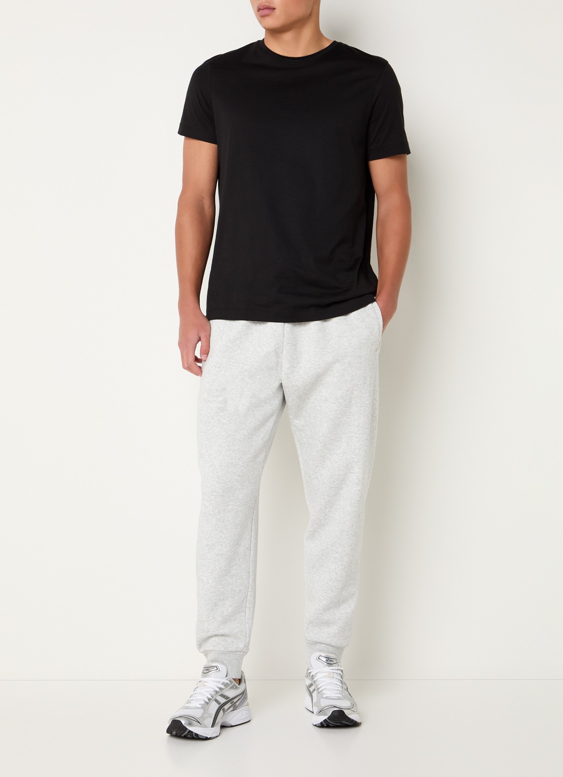 SKIMS Tapered fit joggingbroek met steekzakken - voorkant 5 light heather grey
