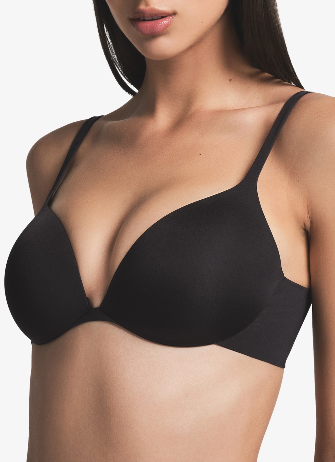 SKIMS Ultimate Plunge push-up bh - detail 4 zwart