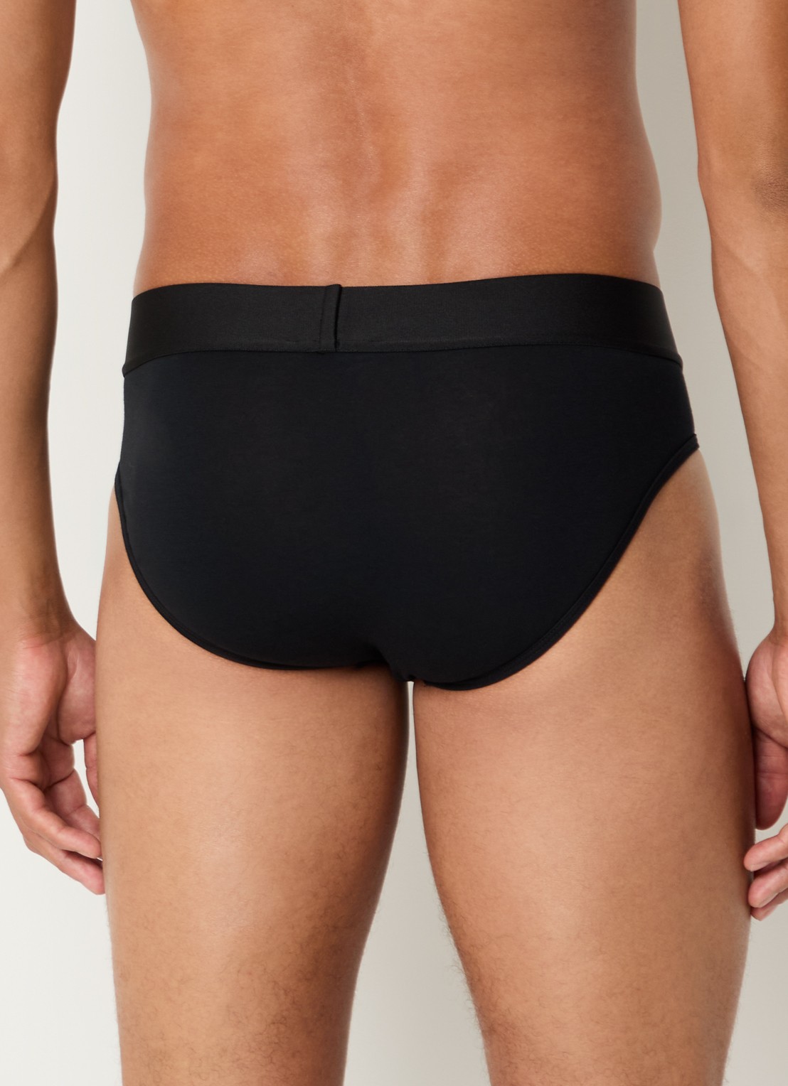 Slip met logoband - achterkant 2 zwart