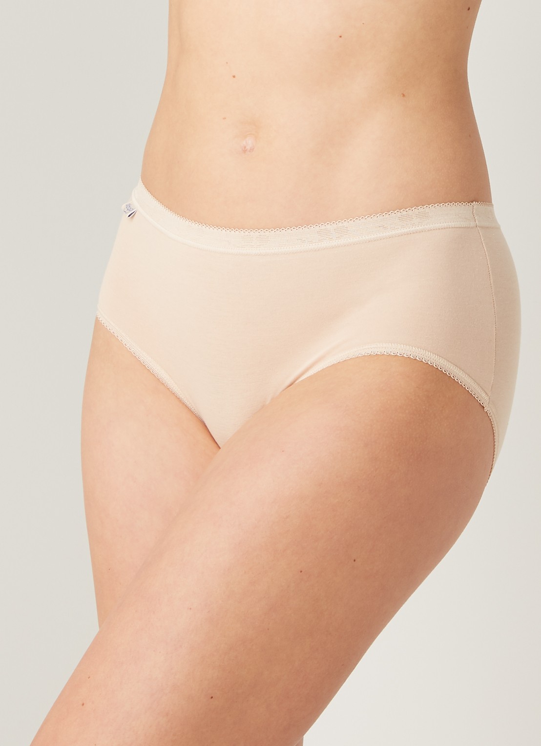 Sloggi Basic Midi slip - detail beige