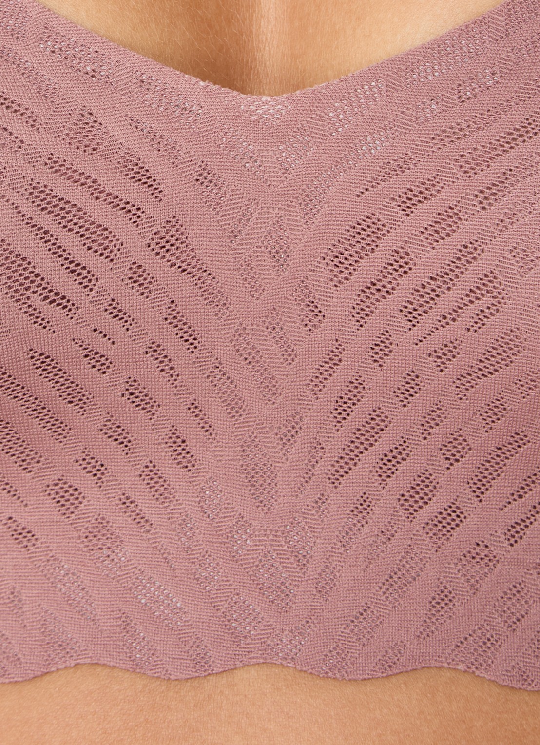 Sloggi Bliss naadloze bralette met uitneembare vulling - detail 3 oudroze