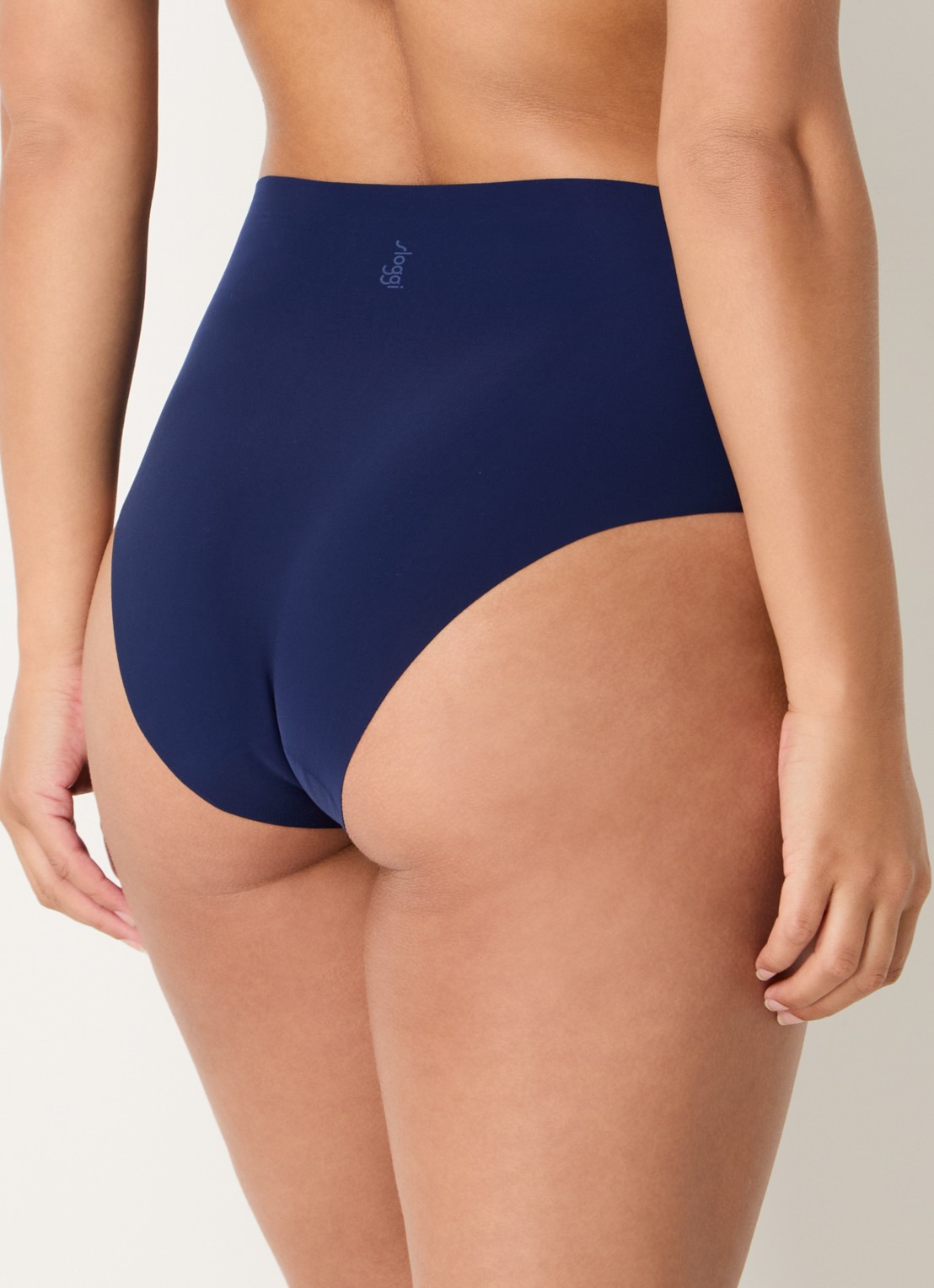 Sloggi High waisted naadloze slip - achterkant donkerblauw