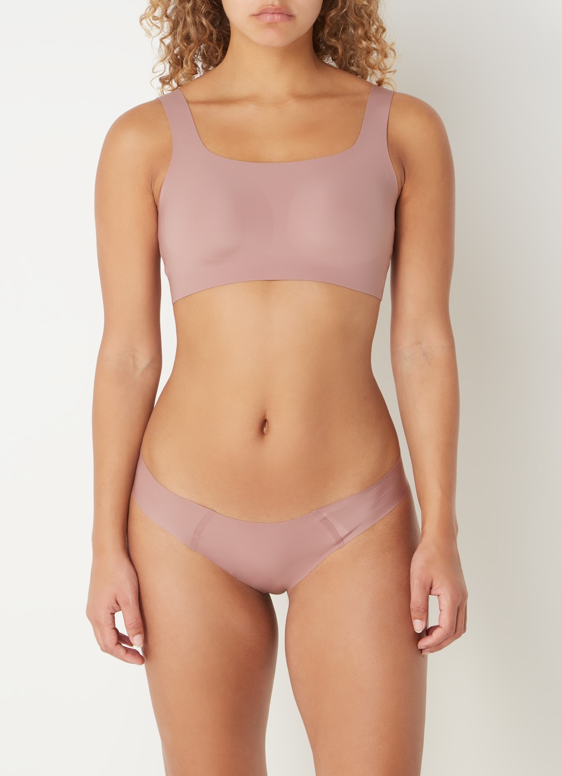 Sloggi Zero Feel 2.0 naadloze tanga - voorkant 5 oudroze