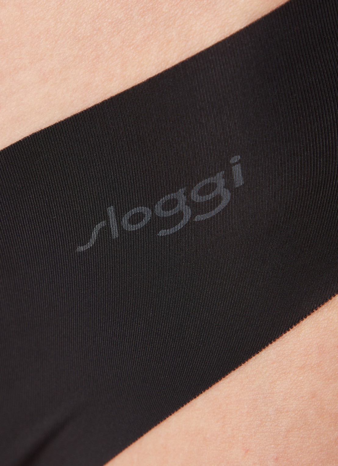 Sloggi ZERO Microfibre naadloze string - detail 2 zwart