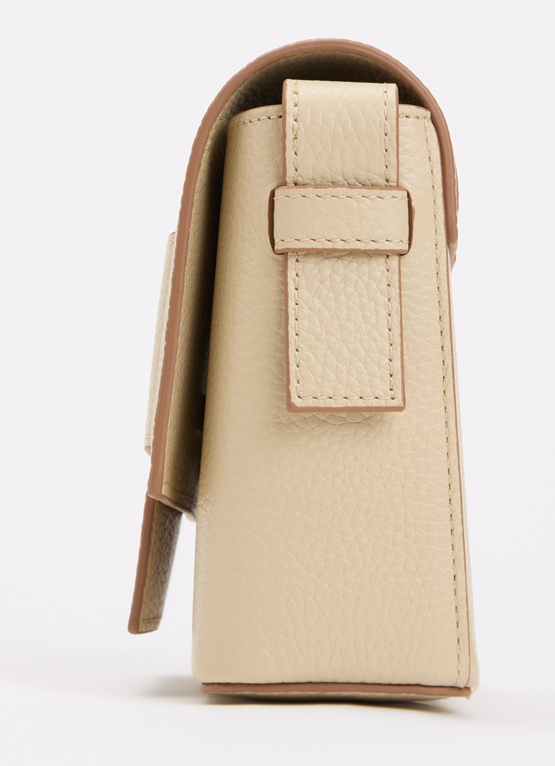 Smaak Megan crossbodytas van leer met logo - detail 4 ivoor