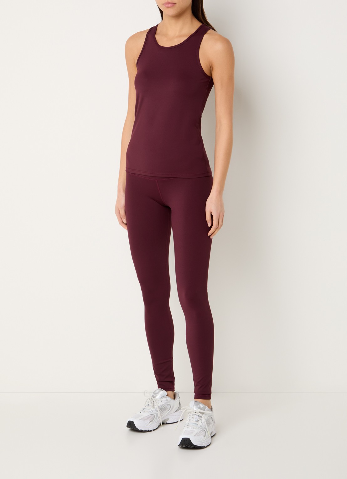 Sofie Schnoor Adelaspo high waist trainingslegging met stretch - voorkant 3 bordeauxrood