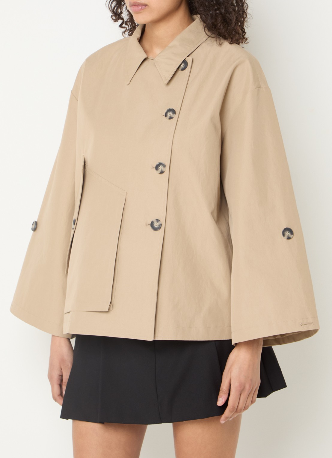 Sofie Schnoor Agatha jack met klepzak - detail 4 beige