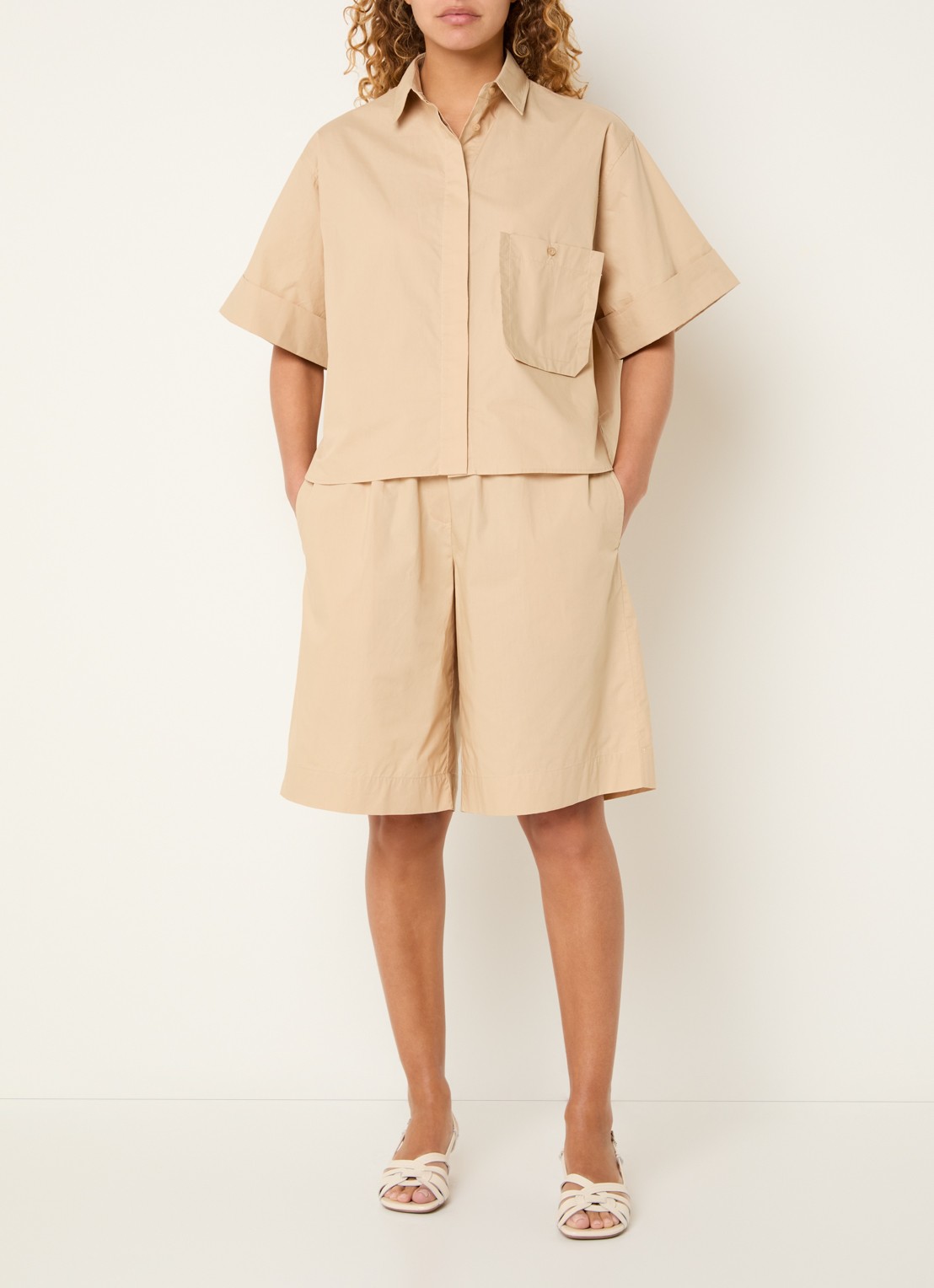 Sofie Schnoor Blairsw high waist wide fit culotte met steekzakken - voorkant 4 camel