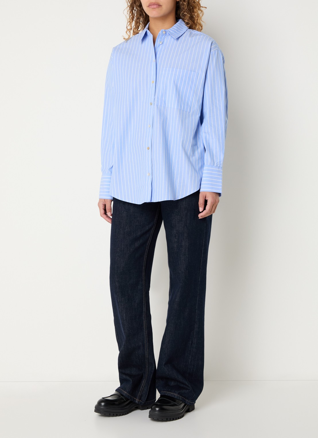 Sofie Schnoor Blouse met borstzak - voorkant 4 donkerblauw