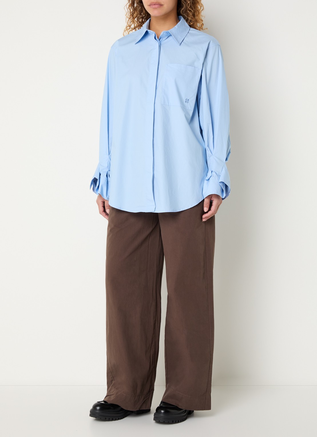 Sofie Schnoor Blouse met borstzak  - voorkant 4 staalblauw