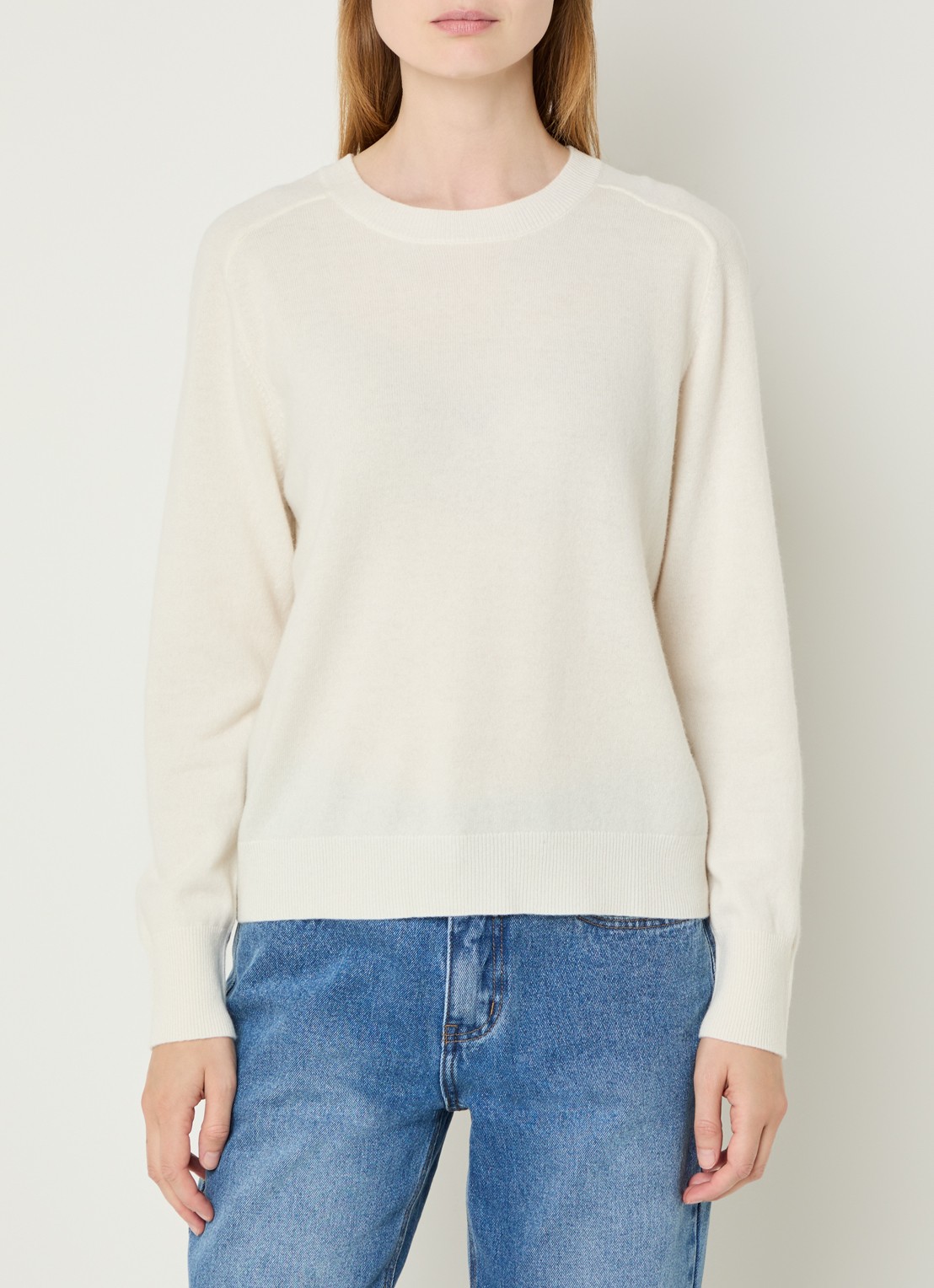 Sofie Schnoor Fijngebreide pullover met gemêleerd dessin - detail 4 gebroken wit