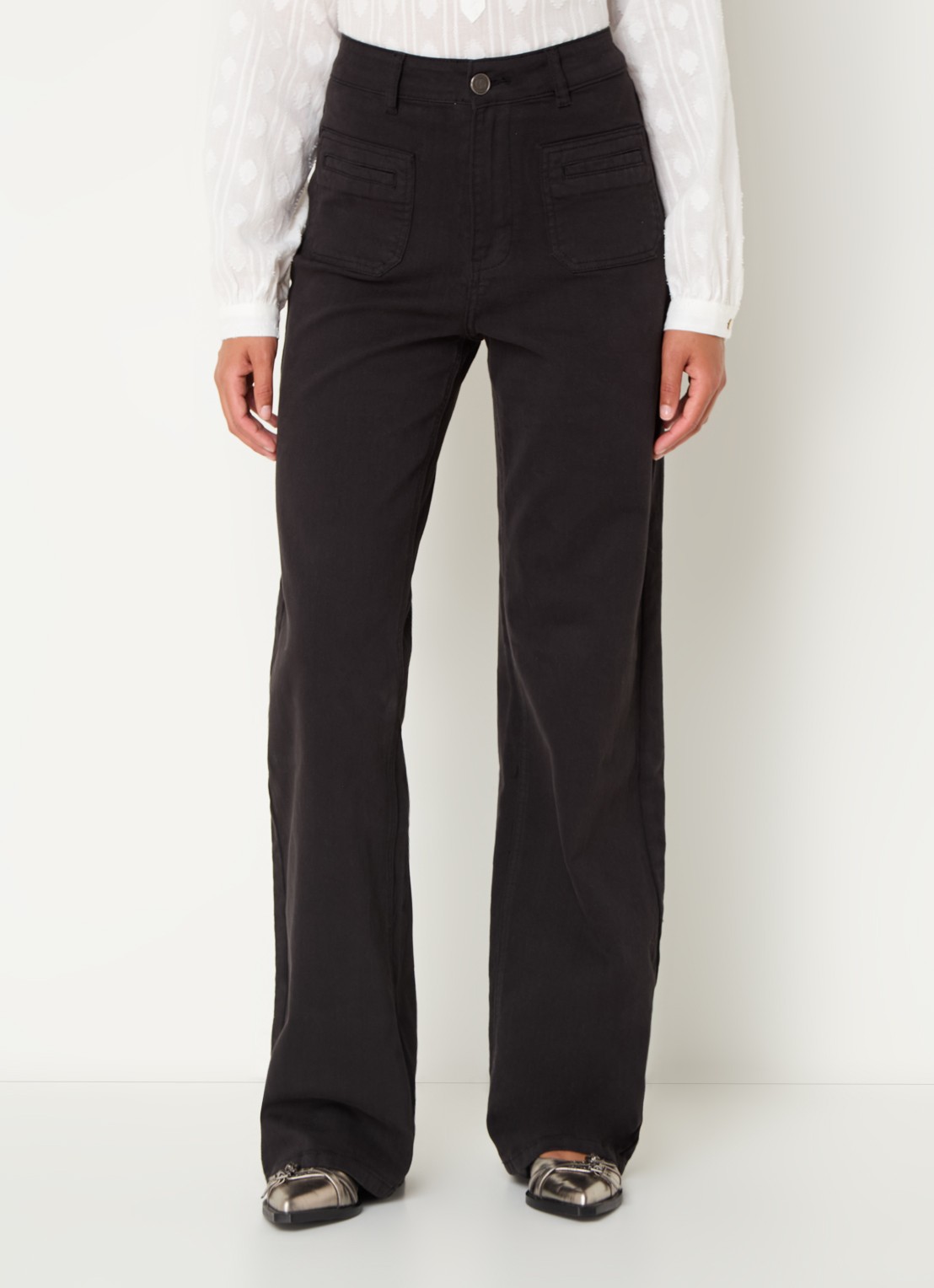 Sofie Schnoor High waist loose fit jeans met opgestikte zakken - detail 3 zwart