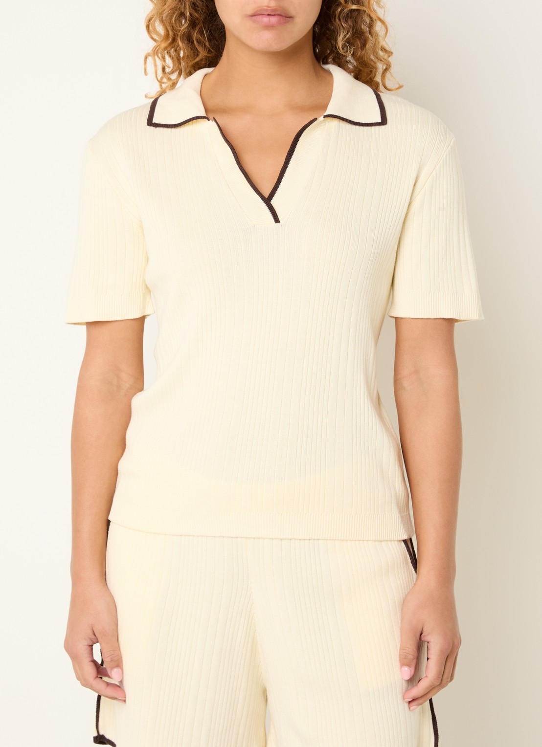 Sofie Schnoor Jamiesw ribgebreide polo - detail 4 ivoor