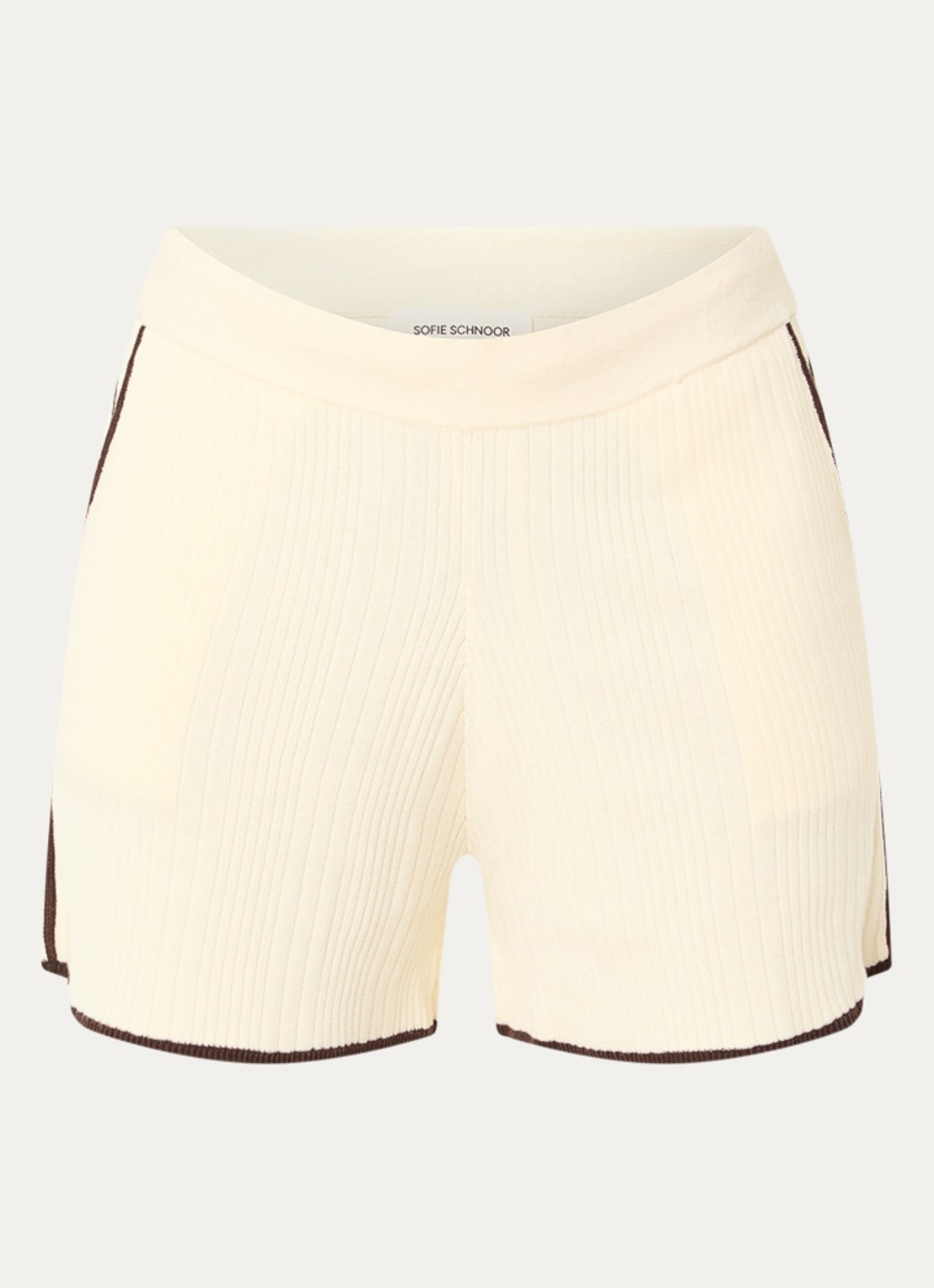 Sofie Schnoor Joliesw mid waist loose fit ribgebreide korte broek met steekzakken - voorkant 3 ivoor