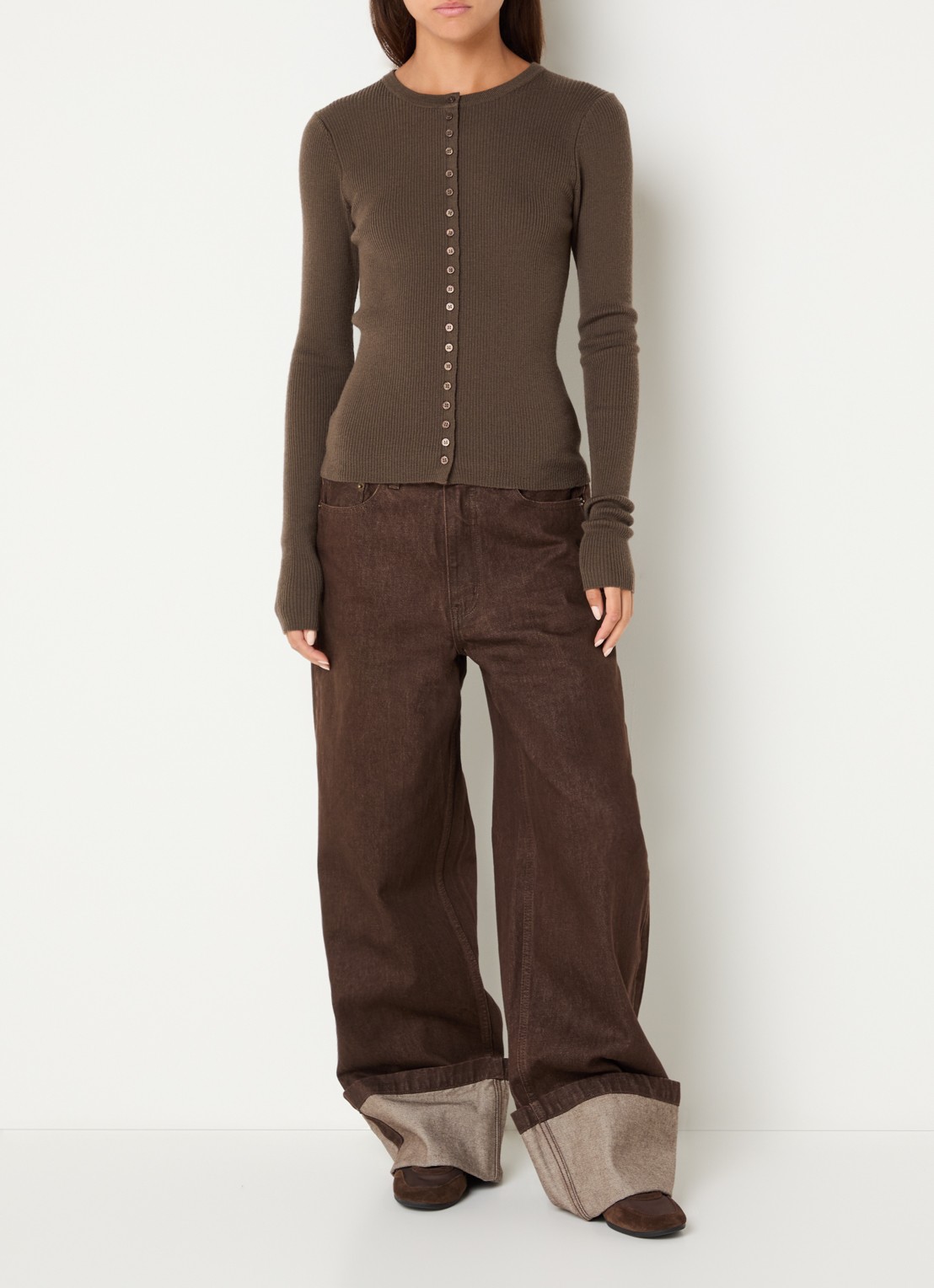 Sofie Schnoor Jules ribgebreid vest - voorkant 2 bruin