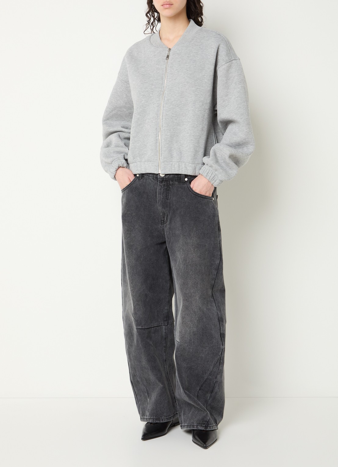 Sofie Schnoor Katie cropped  sweatvest - voorkant 2 grijsmele