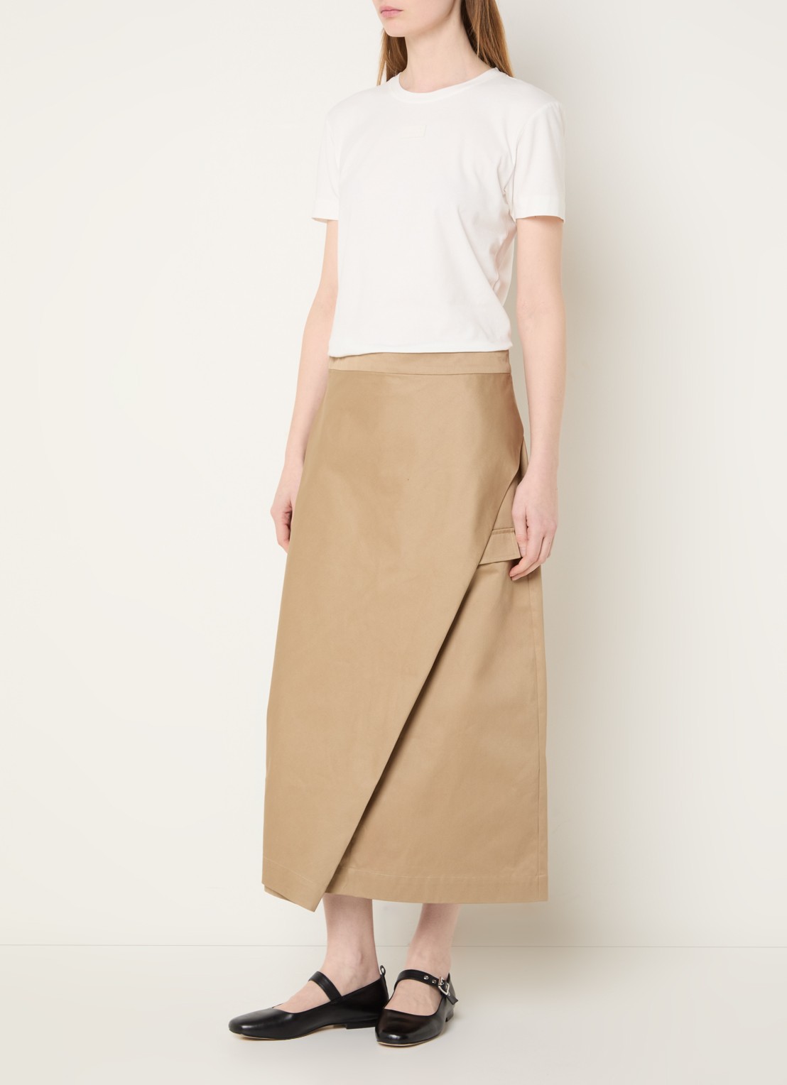 Sofie Schnoor Katrine midi wikkelrok met split - voorkant 3 camel