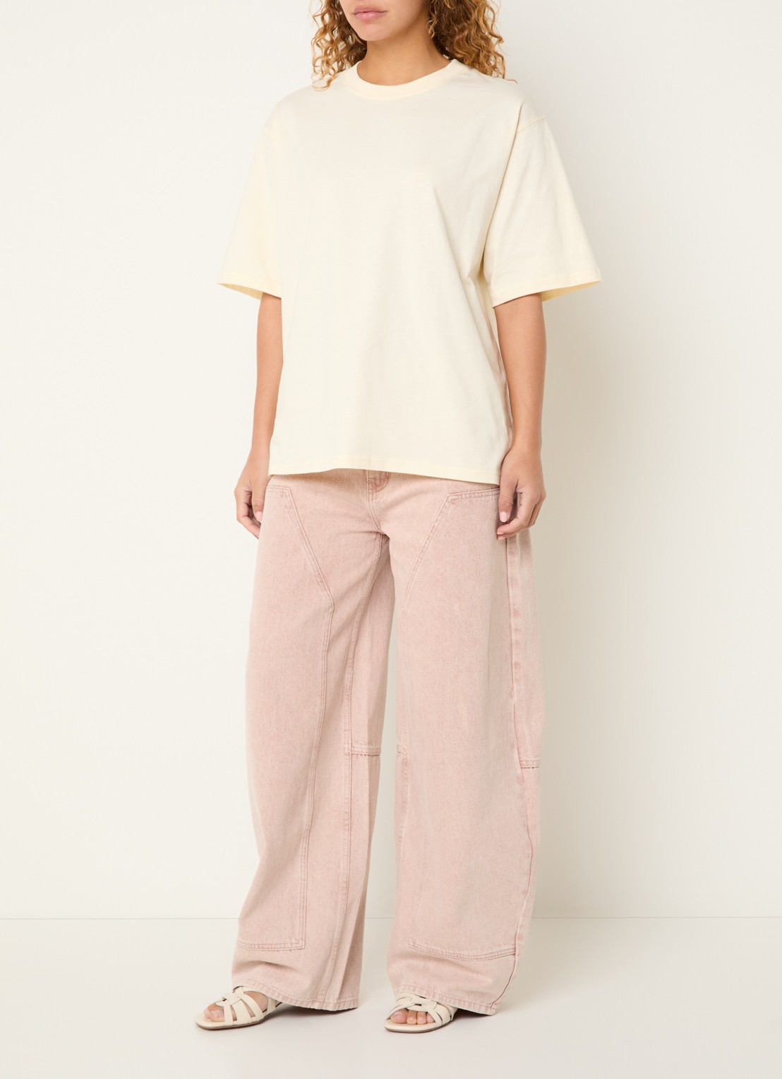 Sofie Schnoor Maesw T-shirt met backprint - voorkant 2 ivoor