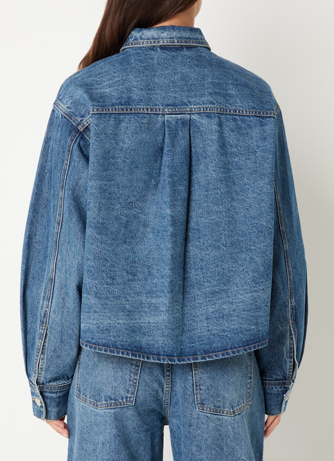Sofie Schnoor Nashima overshirt van denim met borstzak - achterkant indigo