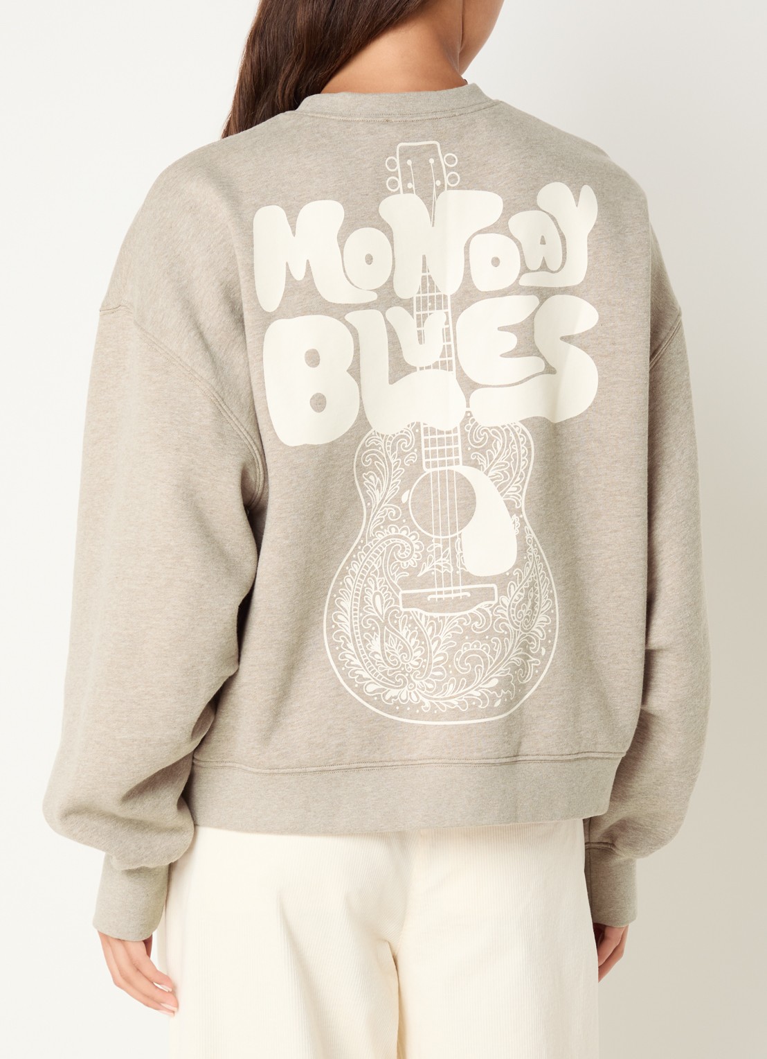 Sofie Schnoor Otila oversized sweater met backprint - detail beige