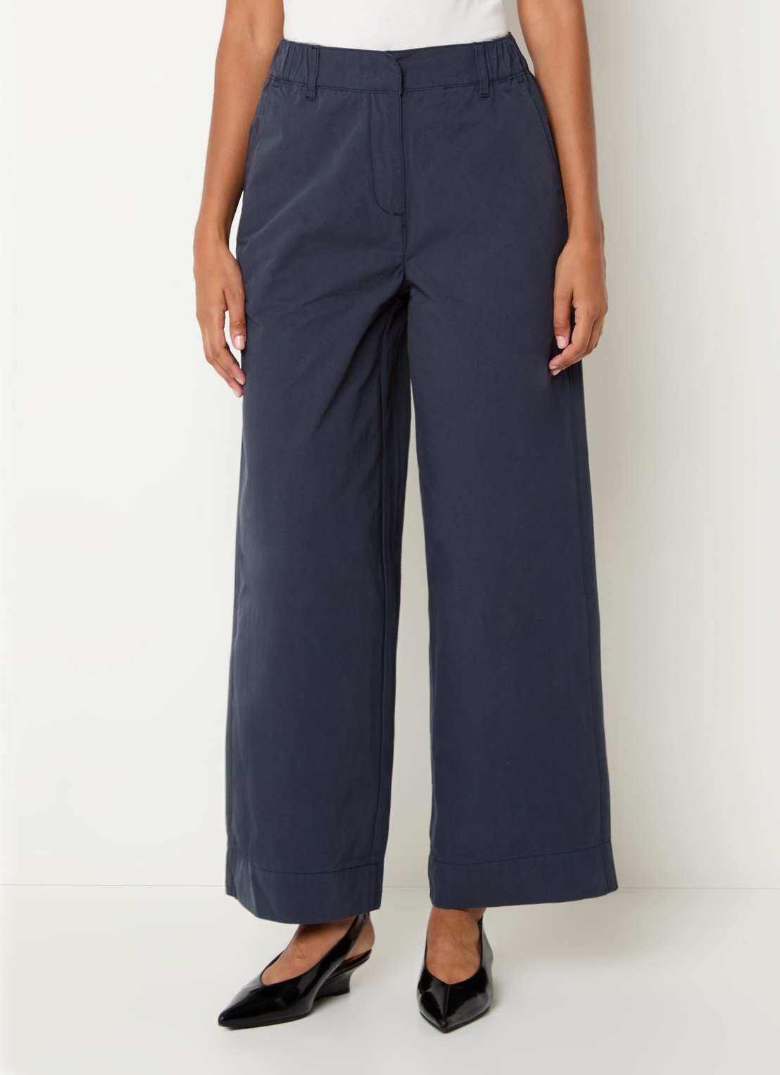 Sofie Schnoor Reine mid waist wide fit chino  - detail 4 donkerblauw