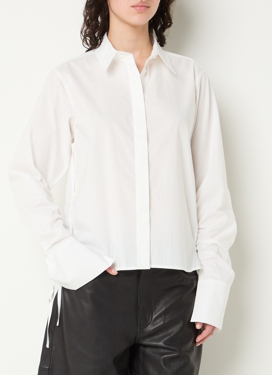Sofie Schnoor Shirley blouse met smockwerk - detail 4 wit